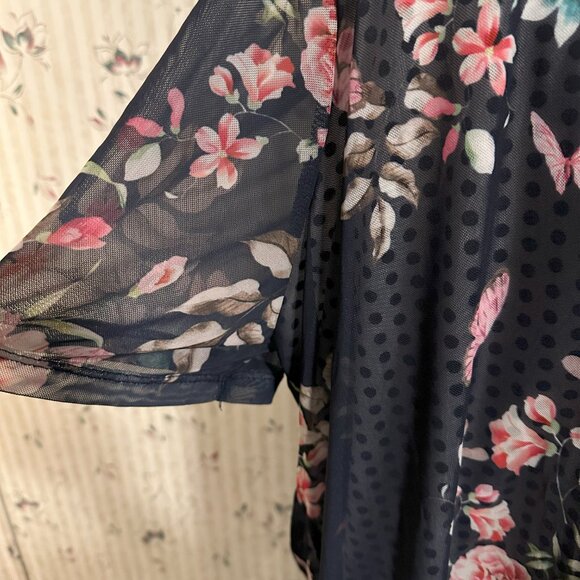 Catherine's Floral Polka Dot Shirt Top Size 2XWP Sheer Short Sleeve - Picture 3 of 4